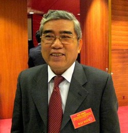 Học tập và làm theo tấm gương đạo đức Hồ Chí Minh Lãnh đạo là người đi đầu
